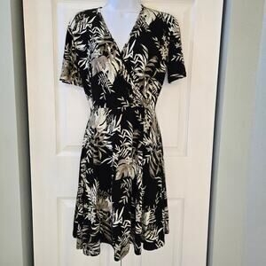 41 Hawthorne wrap tropical dress sz small nwot Stitch Fix Resort Wear Vacation